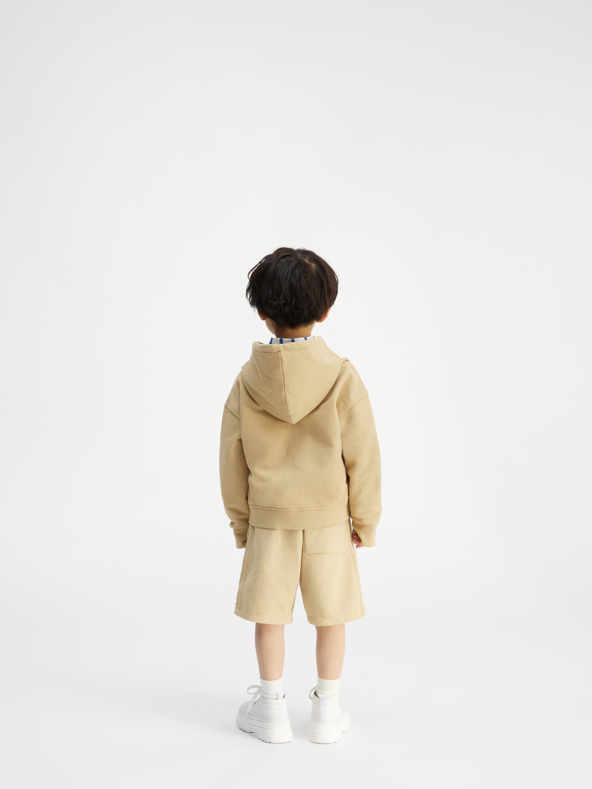 Jacquemus Kids Camargue Shorts (Dark Beige)