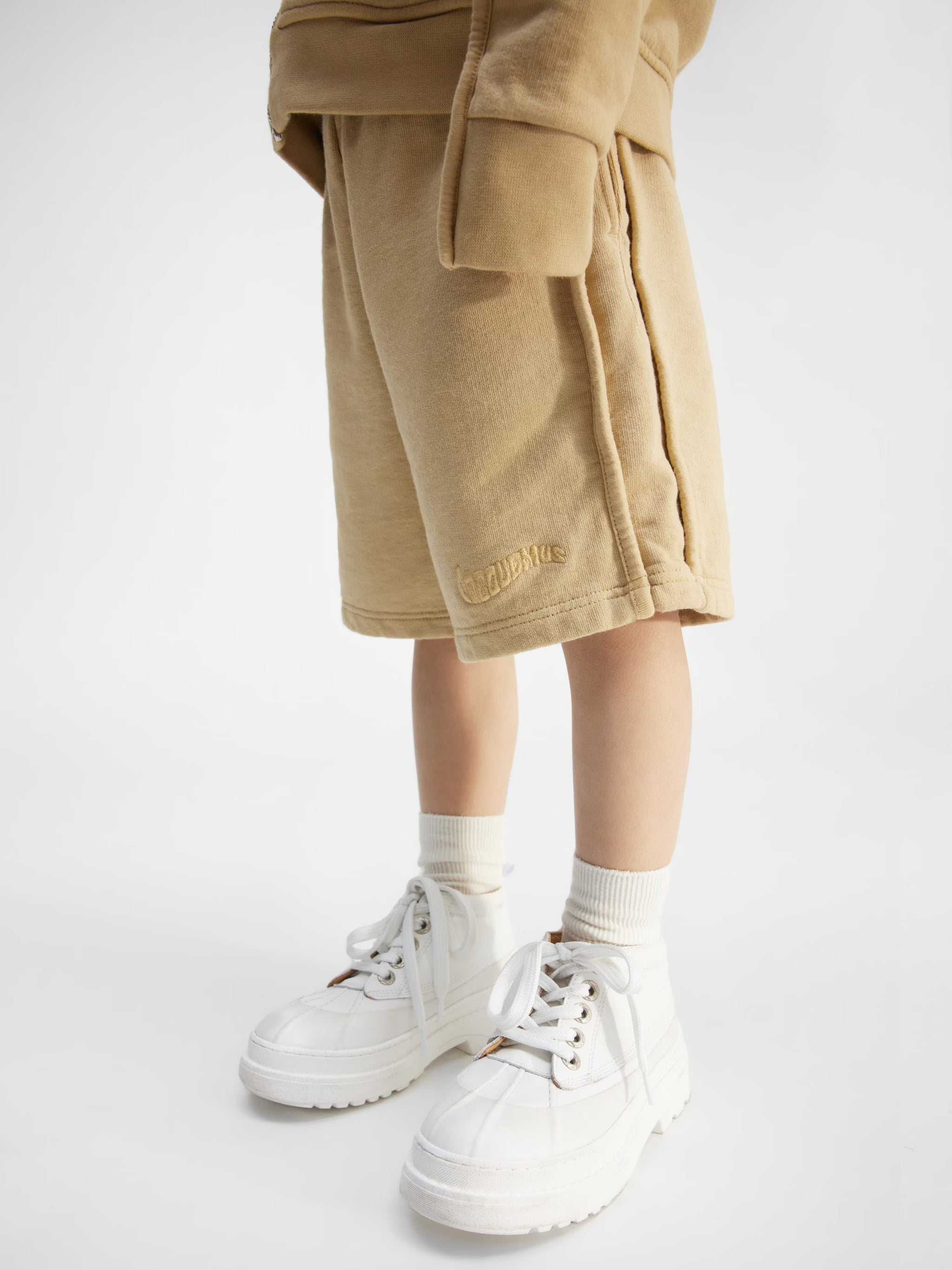 Jacquemus Kids Camargue Shorts (Dark Beige)