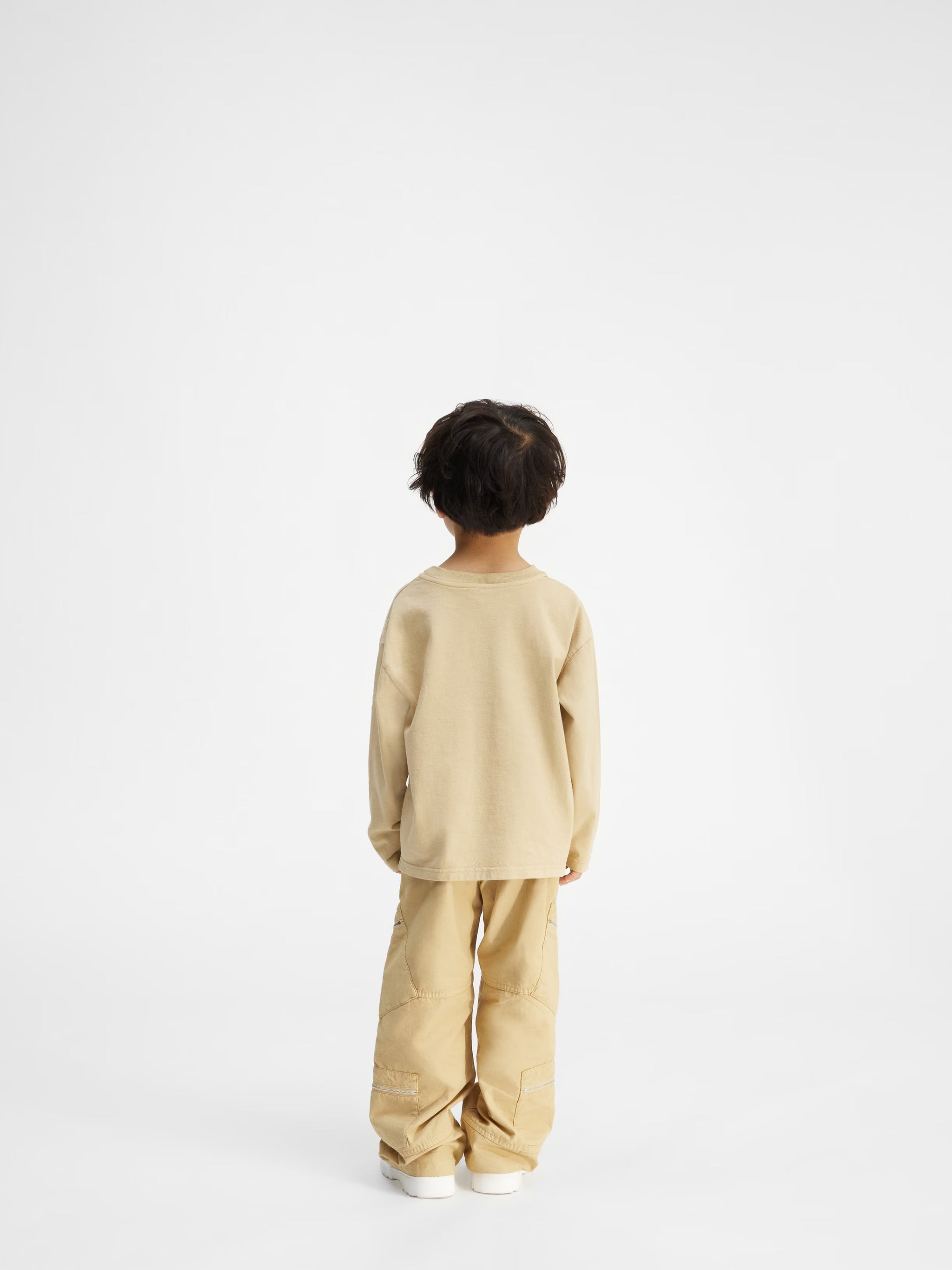 Jacquemus Kids Logo Long Sleeve T-Shirt (Dark Beige)