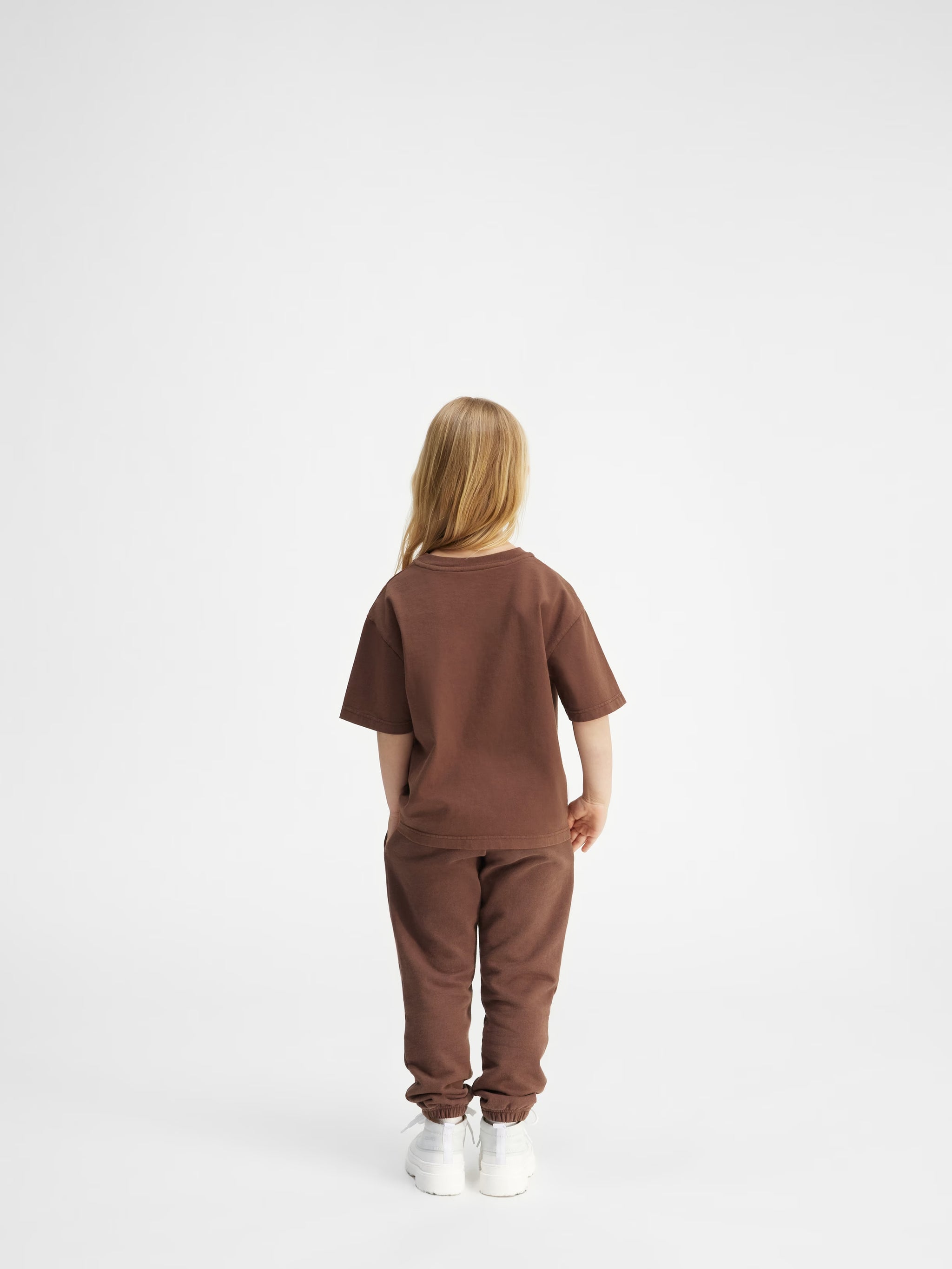 Jacquemus Kids Logo Short Sleeve T-Shirt (Dark Brown)