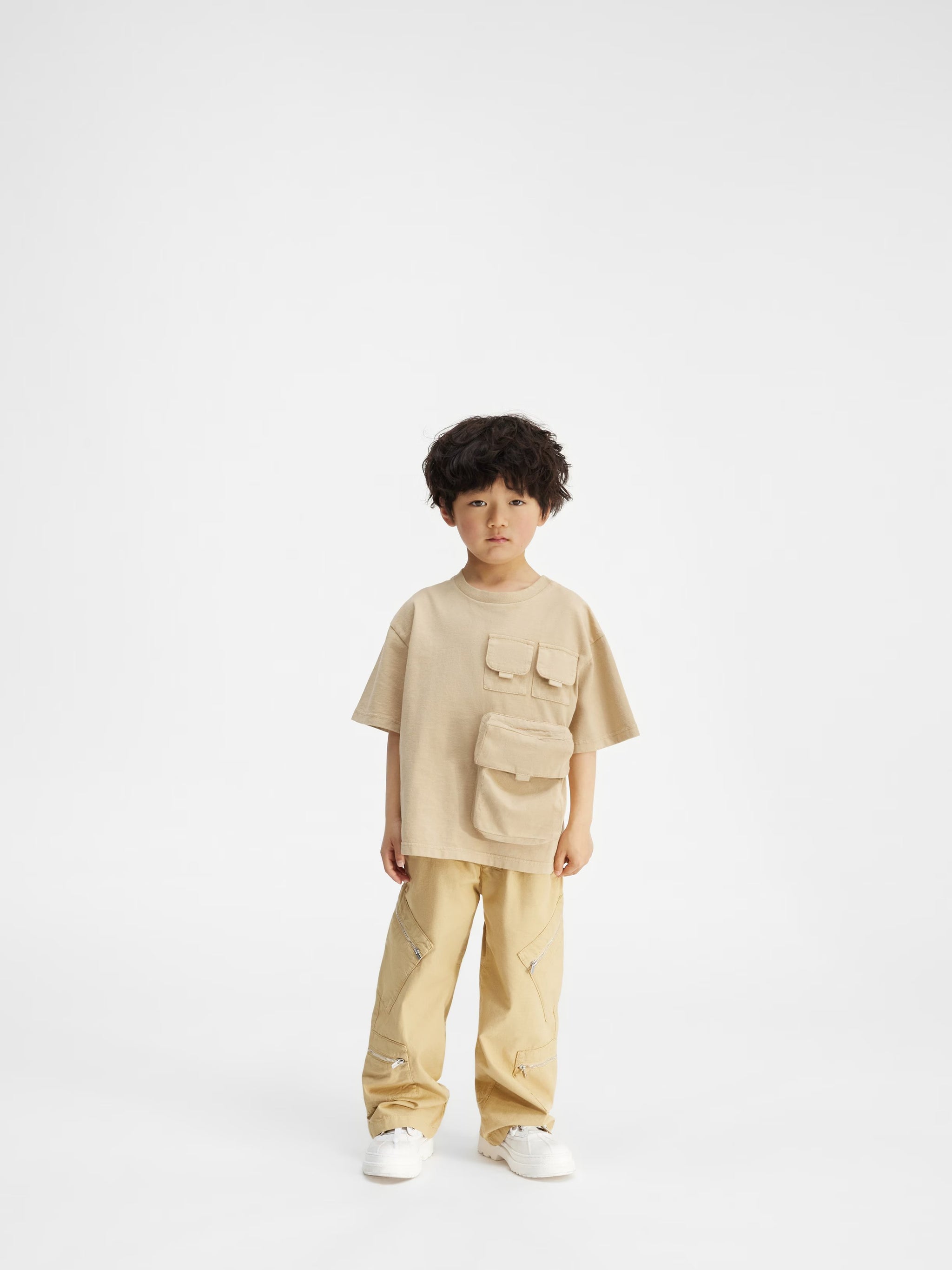 Jacquemus Kids Bolso Pocket Short Sleeve T-Shirt (Dark Beige)