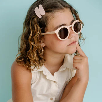 Greg &amp; Co Classic Kids Sunglasses (Shell)