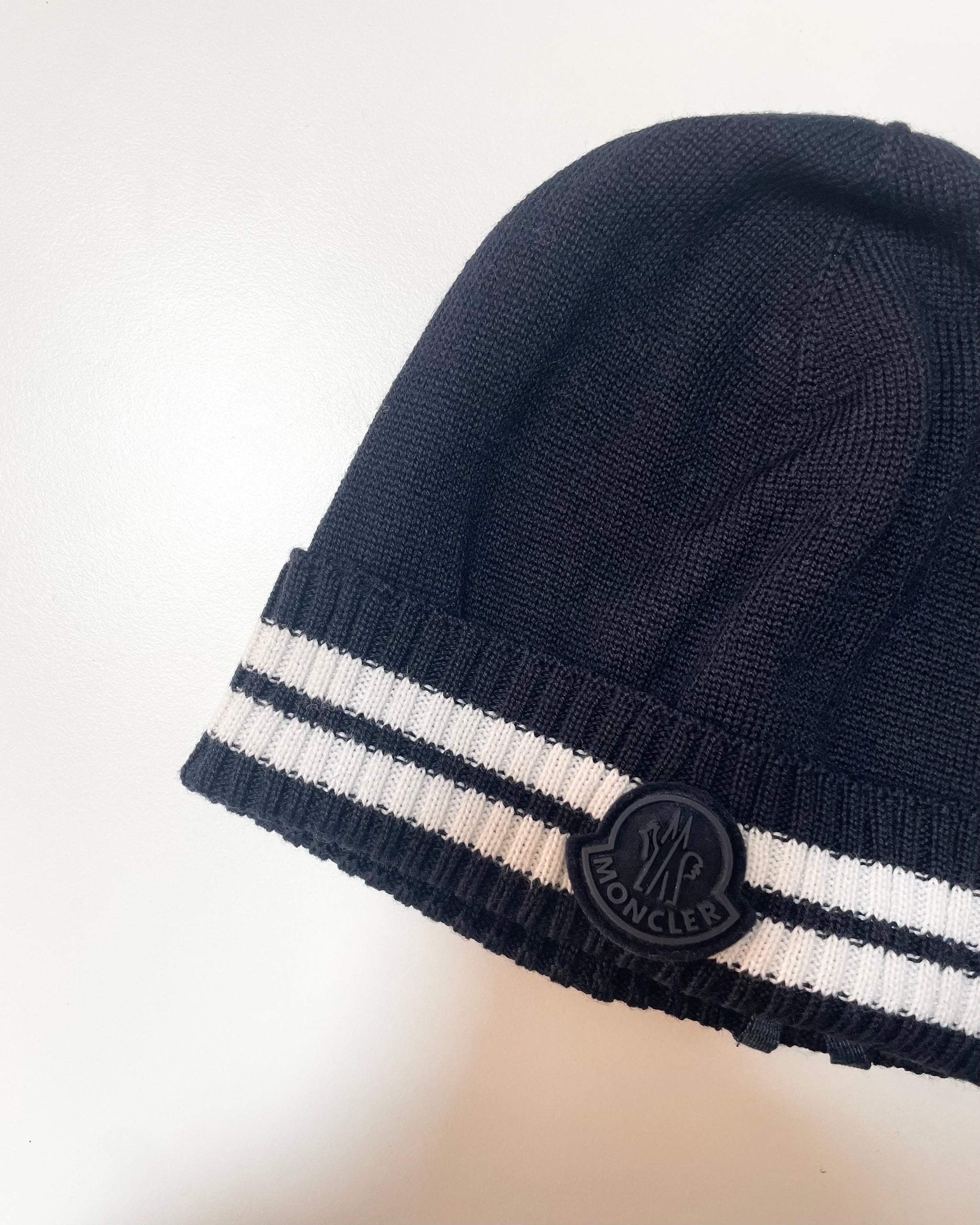 [Outlet] Moncler Kids BERRETTO TRICOT 777 Beanie (Navy)