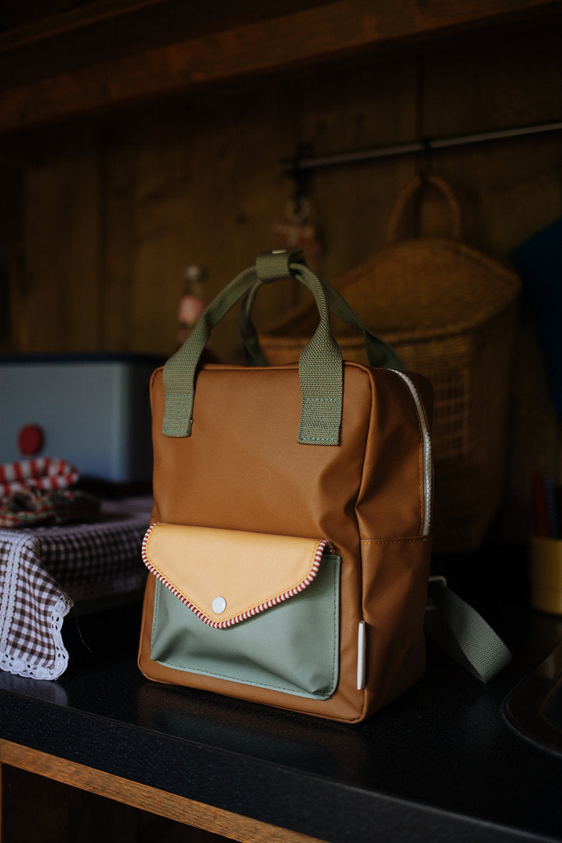 Sticky Lemon Envelope Small Backpack (Khaki Green)