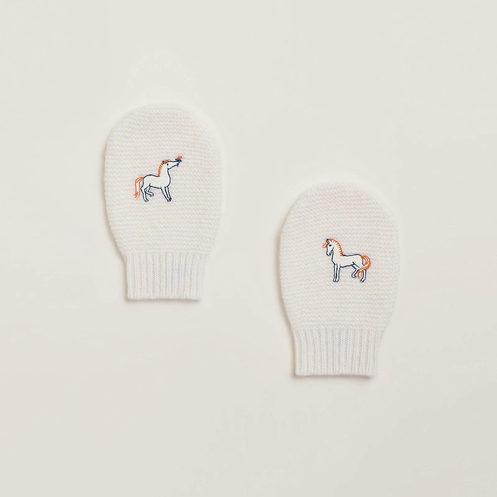 Hermes Cabriole Baby Gloves (2 Colors) 